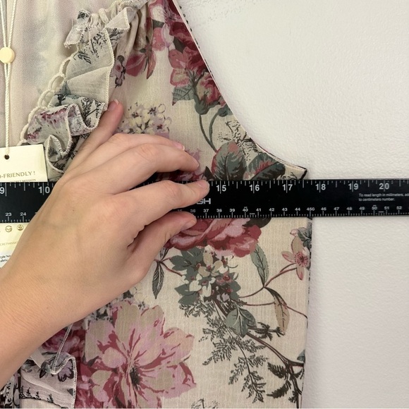 Supernatural by Secret Mission
Emma Dress- Romantic Floral BOHO Maxi dress Small - Picture 14 of 16